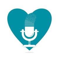 design de logotipo de conceito de forma de coração de microfone. microfone de mesa de estúdio com design de ícone de transmissão. vetor