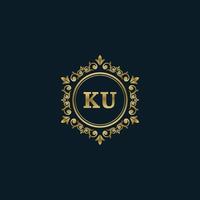 logotipo da letra ku com modelo de ouro de luxo. modelo de vetor de logotipo de elegância.