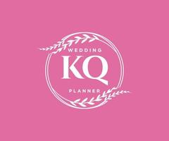 coleção de logotipos de monograma de casamento de letra kq, modelos modernos minimalistas e florais desenhados à mão para cartões de convite, salve a data, identidade elegante para restaurante, boutique, café em vetor