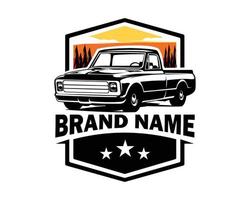 logotipo de vetor de ilustração de veículo de caminhão clássico retrô isolado no fundo branco mostrando do lado. melhor para a indústria automobilística, crachá, emblema, ícone e design de adesivos.