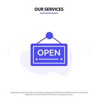 nossos serviços modelo de cartão da web de ícone de glifo sólido de placa aberta do hotel vetor