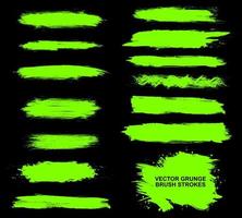 conjunto de pinceladas, pinceladas de tinta verde neon grunge vetor
