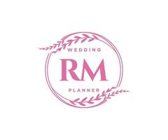 coleção de logotipos de monograma de casamento de letra de iniciais rm, modelos modernos minimalistas e florais desenhados à mão para cartões de convite, salve a data, identidade elegante para restaurante, boutique, café em vetor