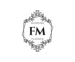 coleção de logotipos de monograma de casamento de letra inicial fm, modelos modernos minimalistas e florais desenhados à mão para cartões de convite, salve a data, identidade elegante para restaurante, boutique, café em vetor