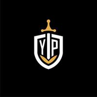 carta criativa yp logo gaming esport com ideias de design de escudo e espada vetor