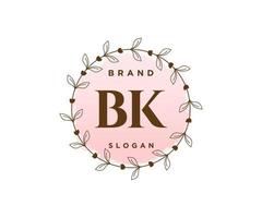 logotipo feminino bk inicial. utilizável para logotipos de natureza, salão, spa, cosméticos e beleza. elemento de modelo de design de logotipo de vetor plana.