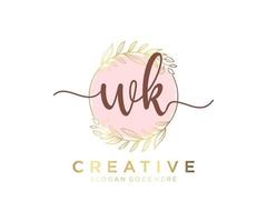 logo feminino inicial wk. utilizável para logotipos de natureza, salão, spa, cosméticos e beleza. elemento de modelo de design de logotipo de vetor plana.