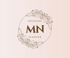 coleção de logotipos de monograma de casamento de letra mn, modelos modernos minimalistas e florais desenhados à mão para cartões de convite, salve a data, identidade elegante para restaurante, boutique, café em vetor