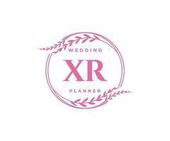 coleção de logotipos de monograma de casamento de letras iniciais xr, modelos modernos minimalistas e florais desenhados à mão para cartões de convite, salve a data, identidade elegante para restaurante, boutique, café em vetor