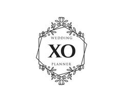 coleção de logotipos de monograma de casamento de letras iniciais xo, modelos modernos minimalistas e florais desenhados à mão para cartões de convite, salve a data, identidade elegante para restaurante, boutique, café em vetor