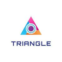 globo ocular no meio do triângulo. design de logotipo colorido de três ângulos. vetor
