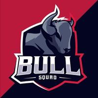 design de logotipo esport de mascote de touro vetor