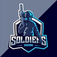 design de logotipo de esport de mascote de soldado vetor