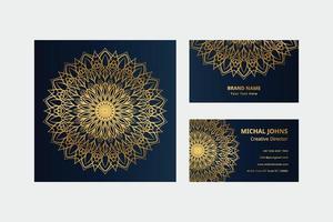 cartões de visita dourados com mandala oriental de flores grátis vetor