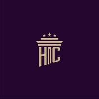design de logotipo de monograma inicial hc para advogados de escritório de advocacia com imagem vetorial de pilar vetor