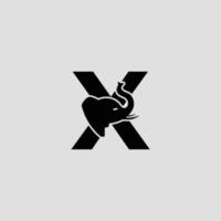 letra inicial x com modelo de logotipo de vetor abstrato de elefante, sinal ou ícone. cabeça de elefante moderna incorporada na letra x. conceito de espaço negativo com tipografia moderna.