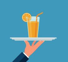 suco de laranja em copo de vidro na bandeja na mão comida saudável. bebida natural útil. bebida refrescante tropical. pequeno-almoço de vitaminas. ilustração vetorial em estilo simples vetor