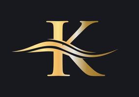 design do logotipo da letra k. logotipo k com conceito de onda de água vetor