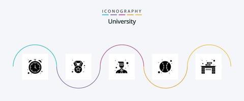 pacote de ícones universitários glifo 5 incluindo estudo. bacharel. esporte. bola vetor