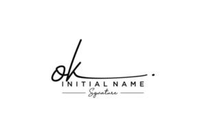 vetor de modelo de logotipo de assinatura ok inicial. ilustração vetorial de letras de caligrafia desenhada à mão.