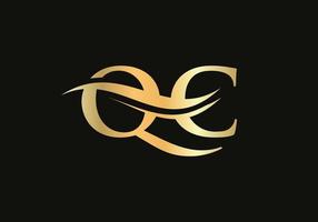 design de logotipo qc de letra dourada inicial. design de logotipo qc com moda moderna vetor