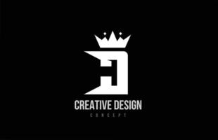 j design do ícone do logotipo da letra do alfabeto com a coroa do rei. modelo criativo para negócios e empresa vetor