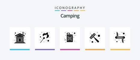 pacote de ícones de glyph 5 de acampamento, incluindo arma. faca. vasilha. bife. utensílios de cozinha. design de ícones criativos vetor