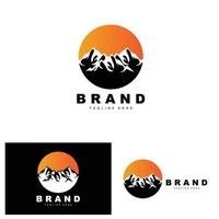 logotipo da montanha, alpinismo vetorial, aventura, design para escalada, equipamento de escalada e marca com logotipo da montanha vetor