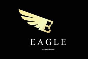 letra de luxo elegante dourada e para design de logotipo de asas de águia vetor