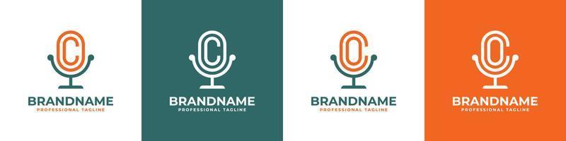 letra co ou logotipo do podcast oc, adequado para qualquer negócio relacionado a microfone com iniciais co ou oc. vetor