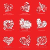 coração em fundo vermelho. coração de ícone decorativo. arte de linha do logotipo dos namorados vetor