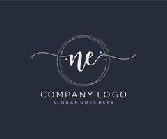 logotipo feminino ne inicial. utilizável para logotipos de natureza, salão, spa, cosméticos e beleza. elemento de modelo de design de logotipo de vetor plana.