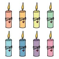 conjunto de velas de aniversário em chamas. ilustração de doodle único. clipart desenhado à mão para cartão, logotipo, design vetor