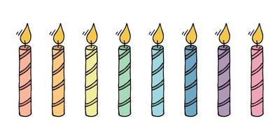 conjunto de velas de aniversário em chamas. ilustração de rabiscos. clipart desenhado à mão para cartão, logotipo, design