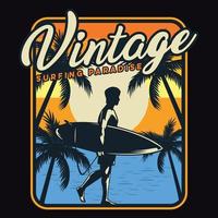 ilustração vetorial de rótulo de praia do pôr do sol de verão retrô adesivo de distintivo vintage e design de camiseta vetor