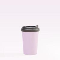 Xícara de café de papel lilás 3d em um fundo rosa. ilustração vetorial. vetor
