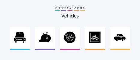 Pacote de ícones de glifo 5 de veículos, incluindo . roadster. veículos. carro. transporte. design de ícones criativos vetor