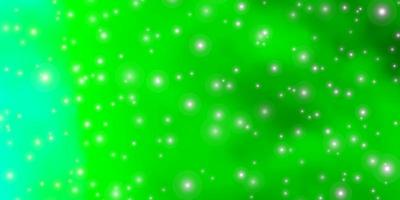 layout de vetor verde claro com estrelas brilhantes.