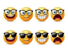 conjunto de caracteres emoticons de rostos sorridentes