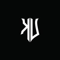 Fita do logotipo da letra do monograma ku com estilo de escudo isolado no fundo preto vetor
