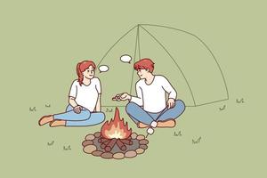 feliz homem e mulher sentado perto fogueira dentro floresta. sorridente casal relaxar às madeira acampamento perto fogo junto. natureza lazer conceito. vetor ilustração.