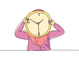 único desenho de linha de uma jovem mulher de negócios árabe segurando um relógio analógico gigante na frente da cabeça dela. conceito de metáfora de disciplina de tempo de negócios. ilustração em vetor gráfico desenho linha contínua