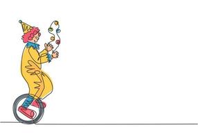 uma linha contínua desenhando um palhaço fazendo malabarismo em uma bicicleta. o palhaço brincalhão foi muito engraçado e divertiu o público. evento show de circo. ilustração gráfica do vetor do desenho do desenho de linha única.