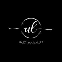 inicial ul feminino logotipo coleções modelo. caligrafia logotipo do inicial assinatura, casamento, moda, joalheria, butique, floral e botânico com criativo modelo para qualquer companhia ou negócios. vetor