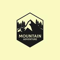 montanha aventura ao ar livre logotipo projeto, melhor para esporte ou lazer logotipo etc vetor