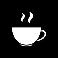 ícone de glifo de chá quente na xícara escura vetor