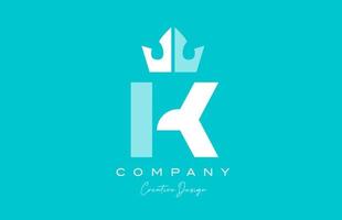 k azul pastel alfabeto carta logotipo ícone Projeto com rei coroa. criativo modelo para o negócio e companhia vetor