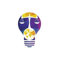 tribunal internacional e conceito de logotipo da Suprema Corte. escalas no design do ícone do globo. vetor
