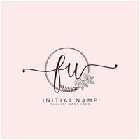 inicial fu feminino logotipo coleções modelo. caligrafia logotipo do inicial assinatura, casamento, moda, joalheria, butique, floral e botânico com criativo modelo para qualquer companhia ou negócios. vetor