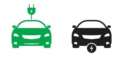 eco híbrido transporte sólido placa definir. elétrico carro com plugue ecologia veículo glifo ícone. ev transporte. eletro veículo com carregador silhueta pictograma. isolado vetor ilustração.